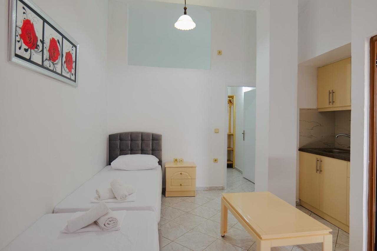 Armanda apartment Sarandë Exterior foto
